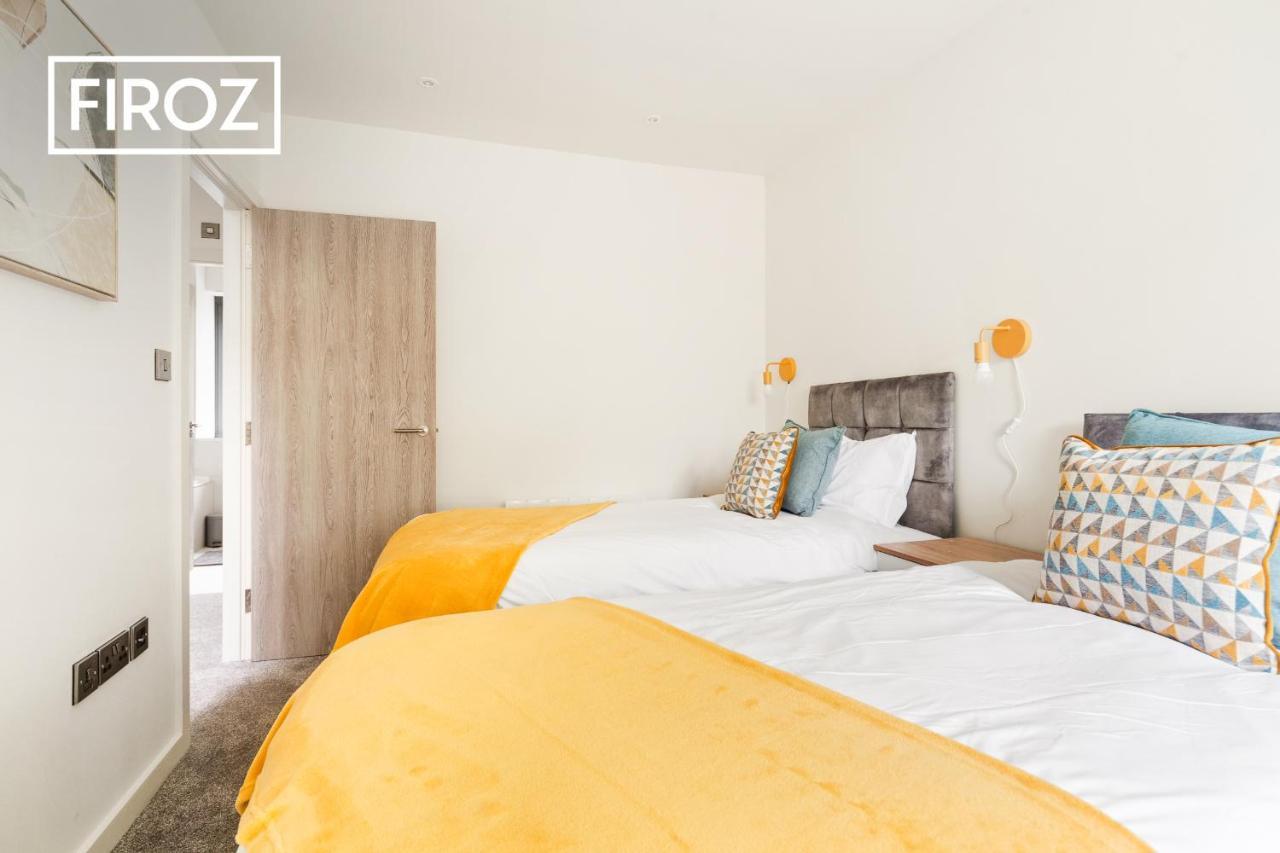 Spacious 4 Bedroom 3 Bath House For Families & Contractors With Free Parking, Fast Wi-Fi & Netflix By Firoz Property Management Λιντς Εξωτερικό φωτογραφία