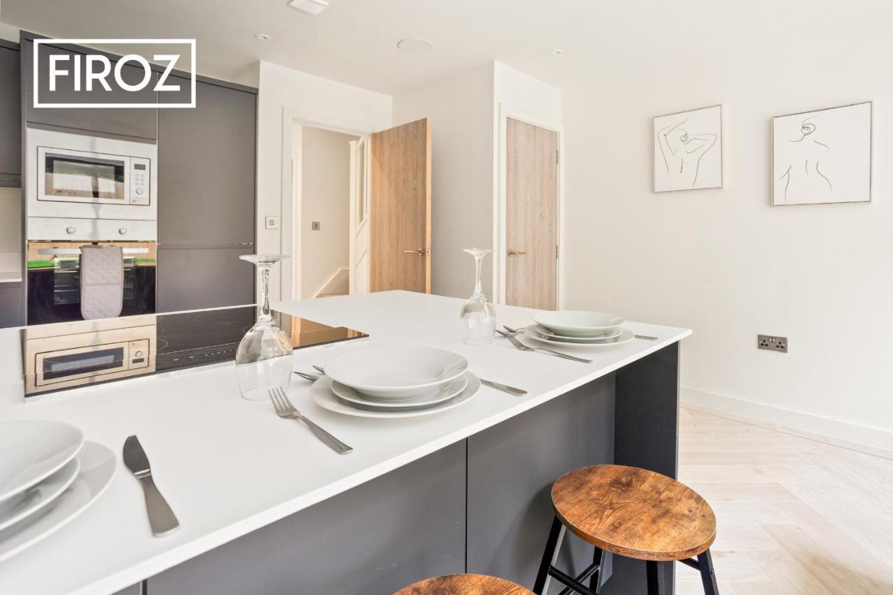 Spacious 4 Bedroom 3 Bath House For Families & Contractors With Free Parking, Fast Wi-Fi & Netflix By Firoz Property Management Λιντς Εξωτερικό φωτογραφία