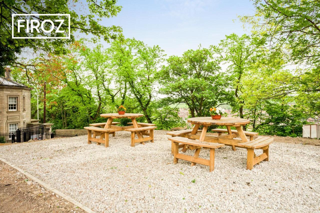 Spacious 4 Bedroom 3 Bath House For Families & Contractors With Free Parking, Fast Wi-Fi & Netflix By Firoz Property Management Λιντς Εξωτερικό φωτογραφία
